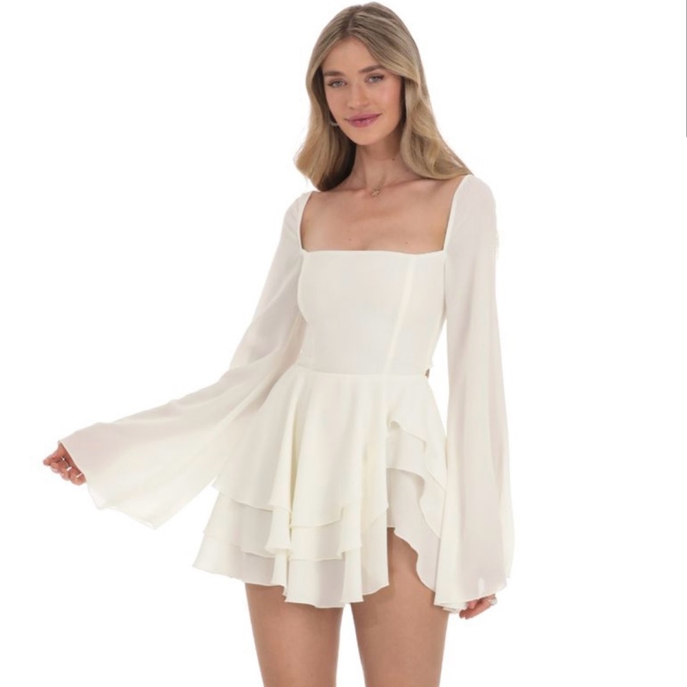 NEW Lucy in the Sky Flare Sleeve Backless A-line Mini Dress in White Size Small